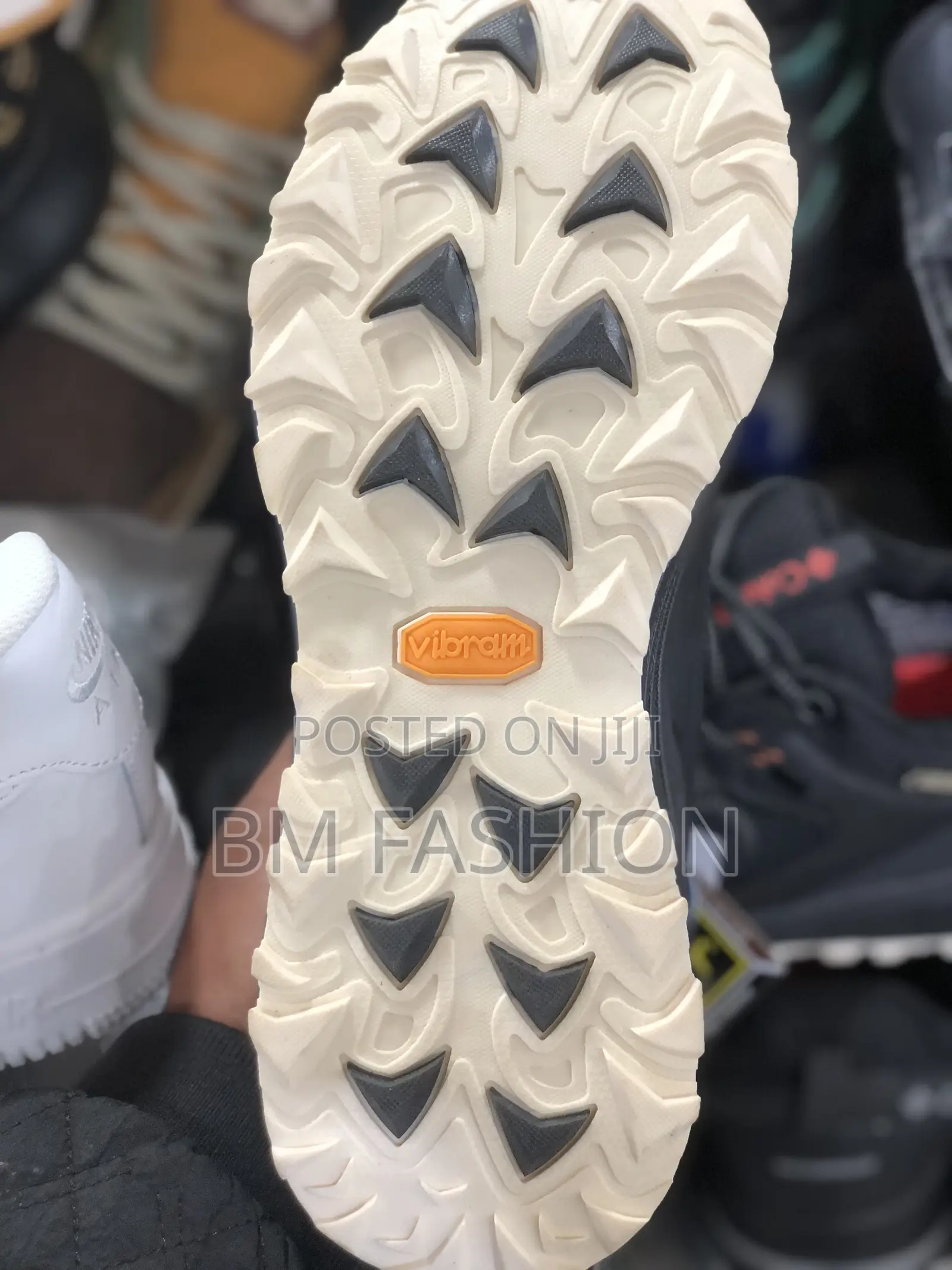 High Quality Waterproof Sneaker Columbia Breathable