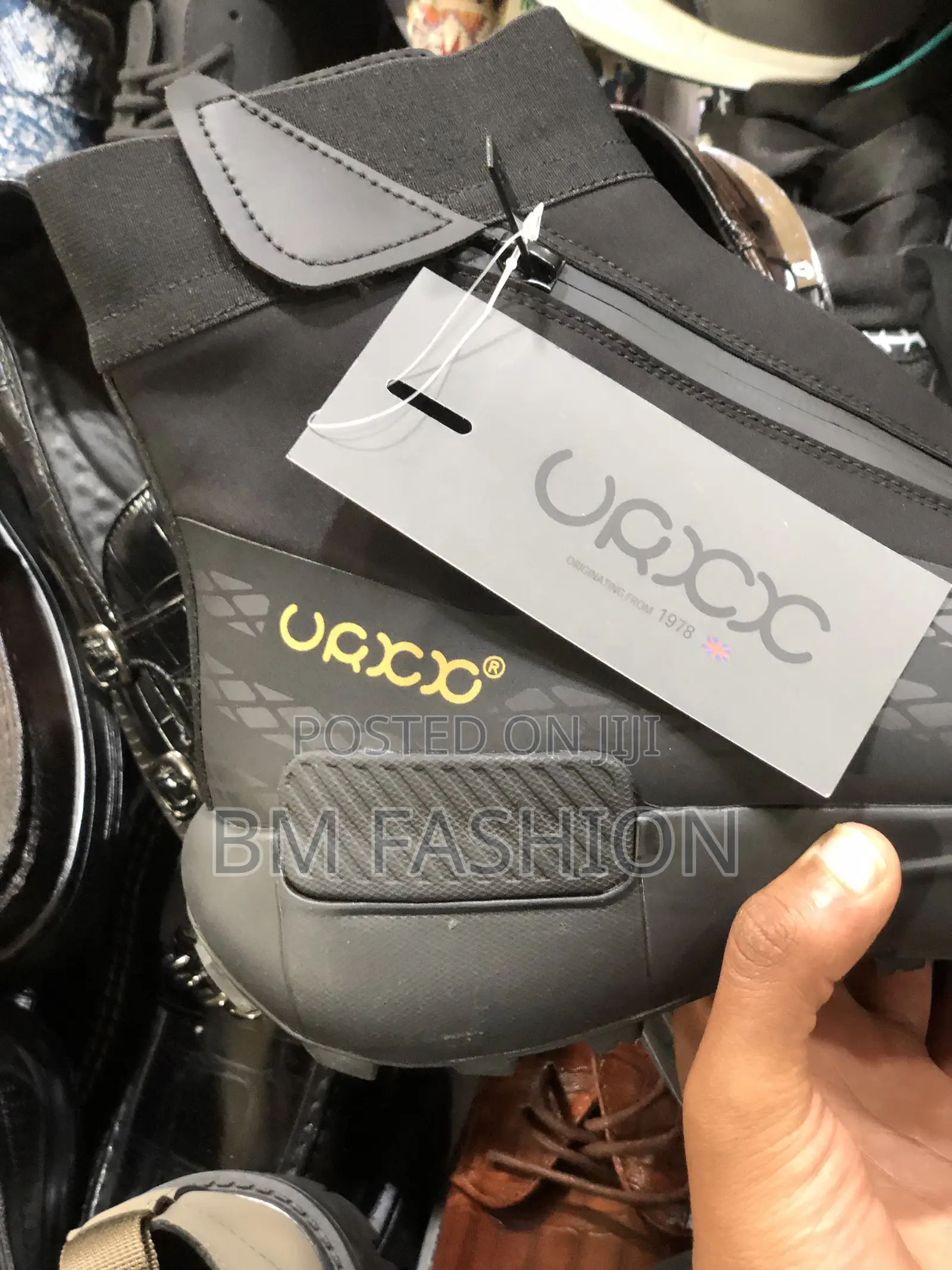 High Quality Waterproof Boots Full Black Comfortable