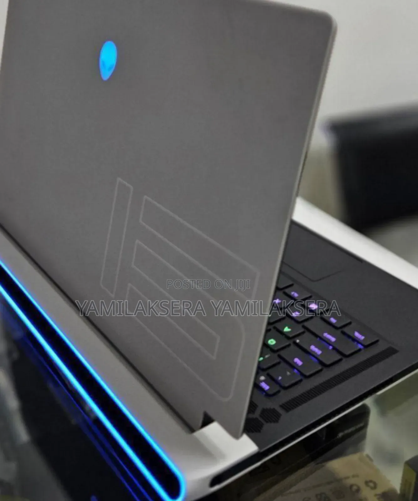 New Laptop Alienware M17x R2 32GB Intel Core I7 SSD 1T