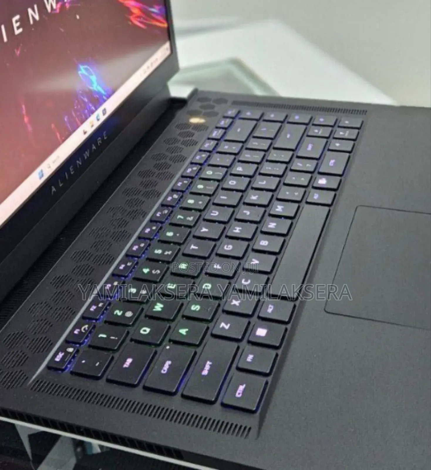 New Laptop Alienware M17x R2 32GB Intel Core I7 SSD 1T