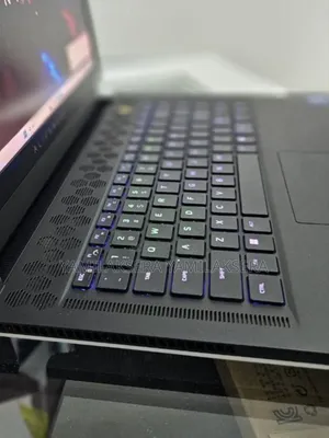 New Laptop Alienware M17x R2 32GB Intel Core I7 SSD 1T