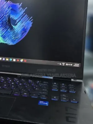 New Laptop HP Omen 17 32GB Intel Core I7 SSD 2T
