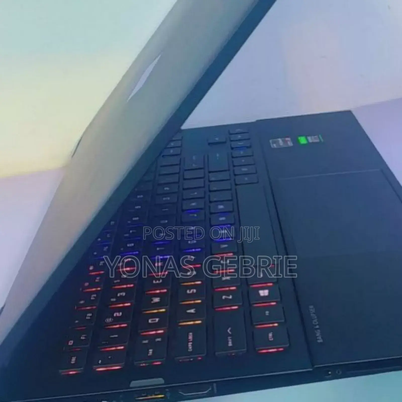 New Laptop HP Omen 15 16GB AMD Ryzen 7 SSD 512GB