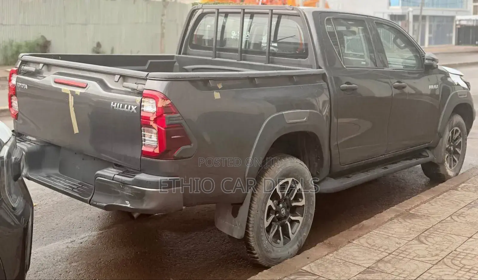 New Toyota Hilux 2023 Gray