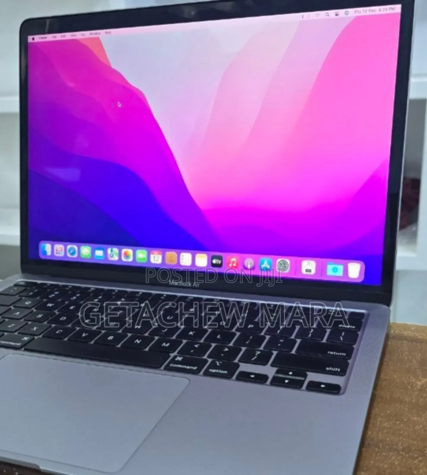 New Laptop Apple MacBook Pro M1 8GB Intel Core I7 SSD 256GB