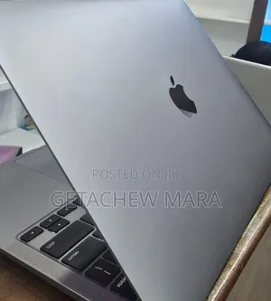 New Laptop Apple MacBook Pro M1 8GB Intel Core I7 SSD 256GB