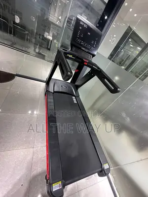 የመሮጫ ማሽኖች(Commercial and Home Use Treadmills)