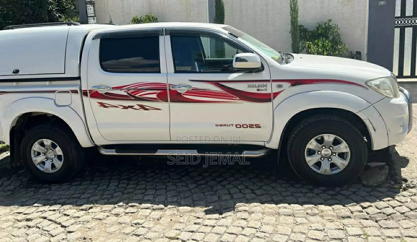 Toyota Hilux 2010 Silver