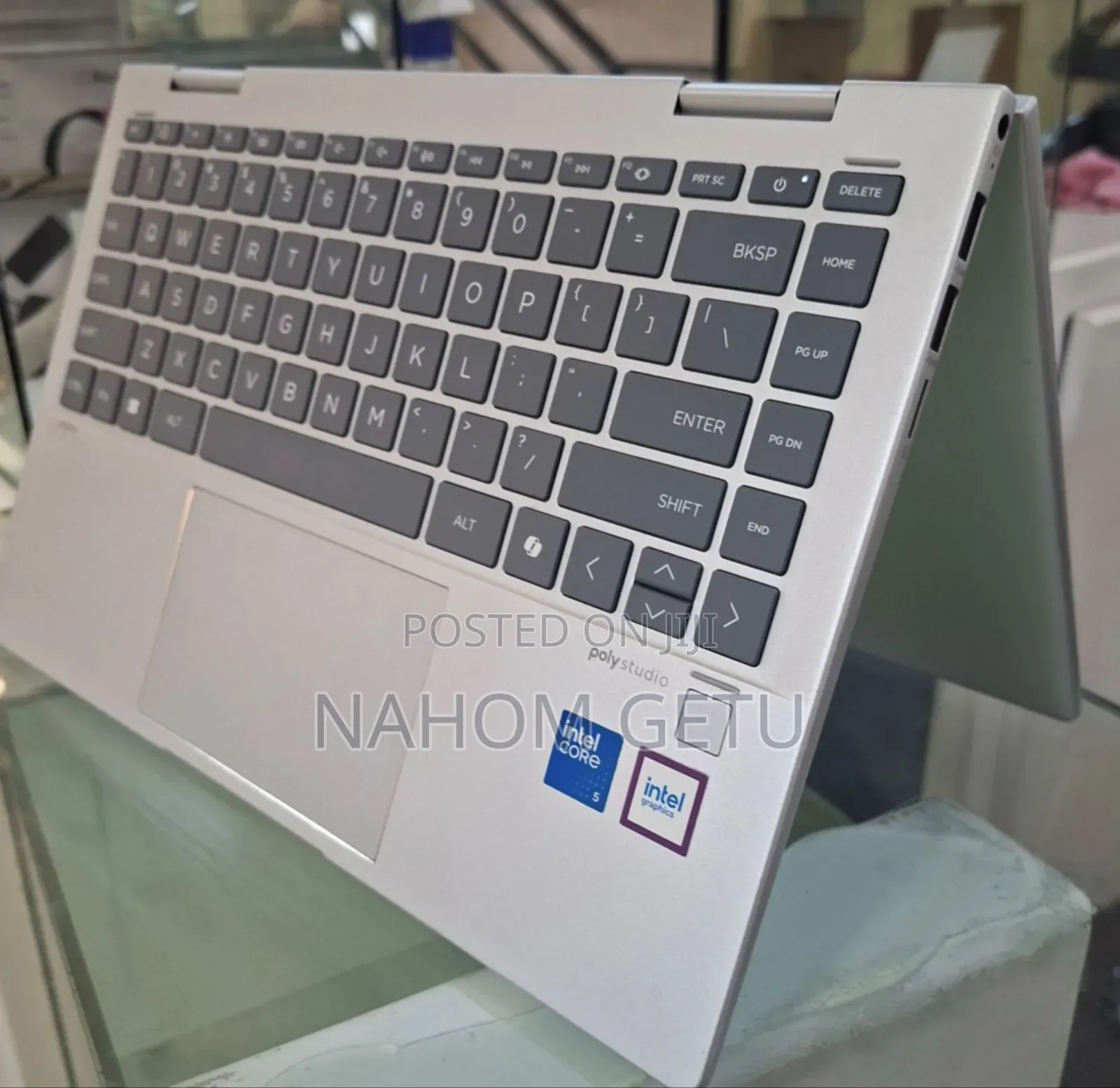 New Laptop HP Envy X360 8GB Intel Core I5 SSD 512GB