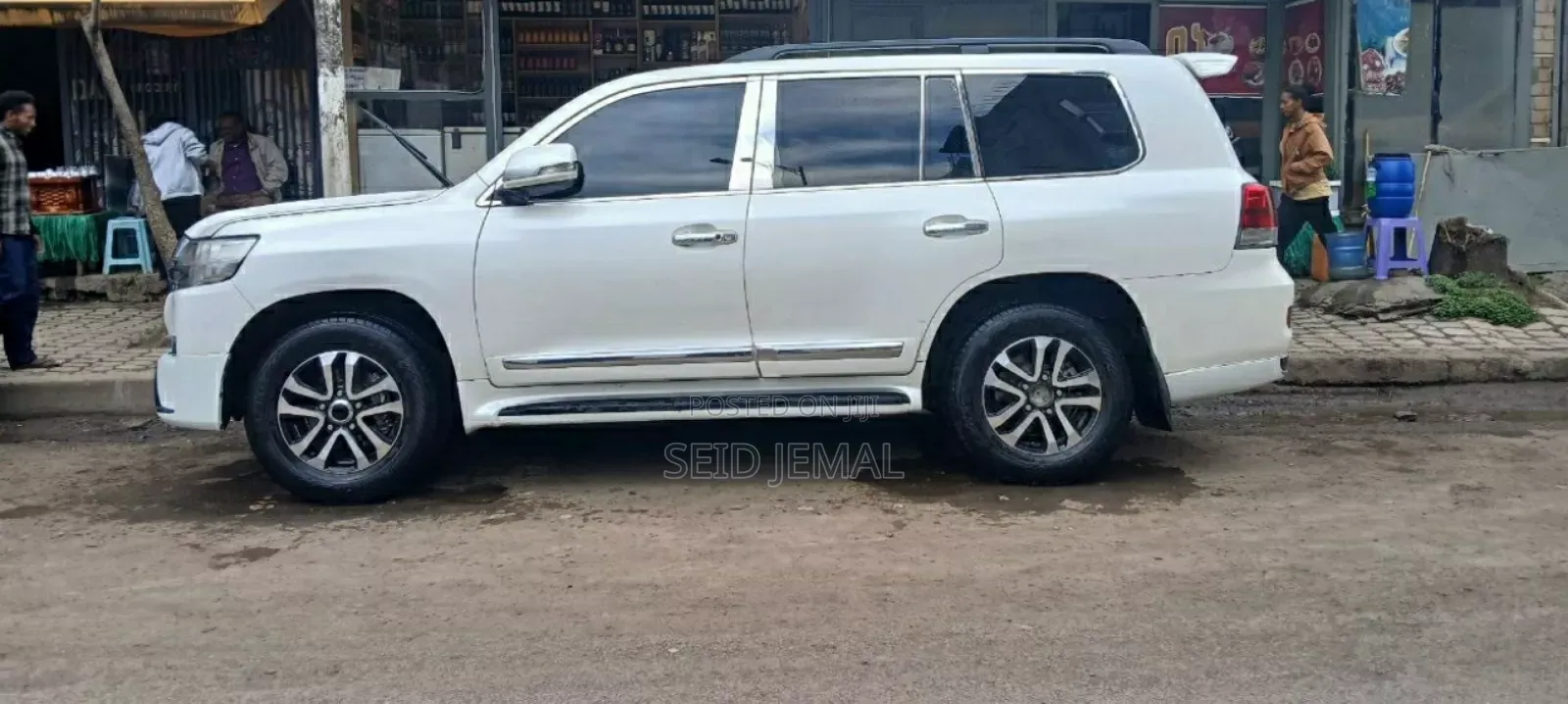 Toyota Land Cruiser 2015 Off white