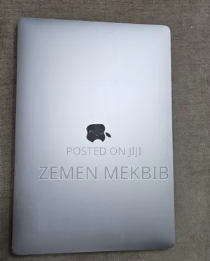 New Laptop Apple MacBook Pro 2019 32GB Intel Core I9 SSD 512GB