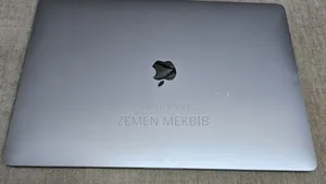 New Laptop Apple MacBook Pro 2019 32GB Intel Core I9 SSD 512GB