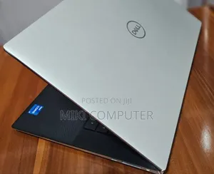 Photo - New Laptop Dell XPS 15 16GB Intel Core I7 SSD 512GB