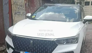 Photo - Bestune T77 1.2 FWD 2021 Off white