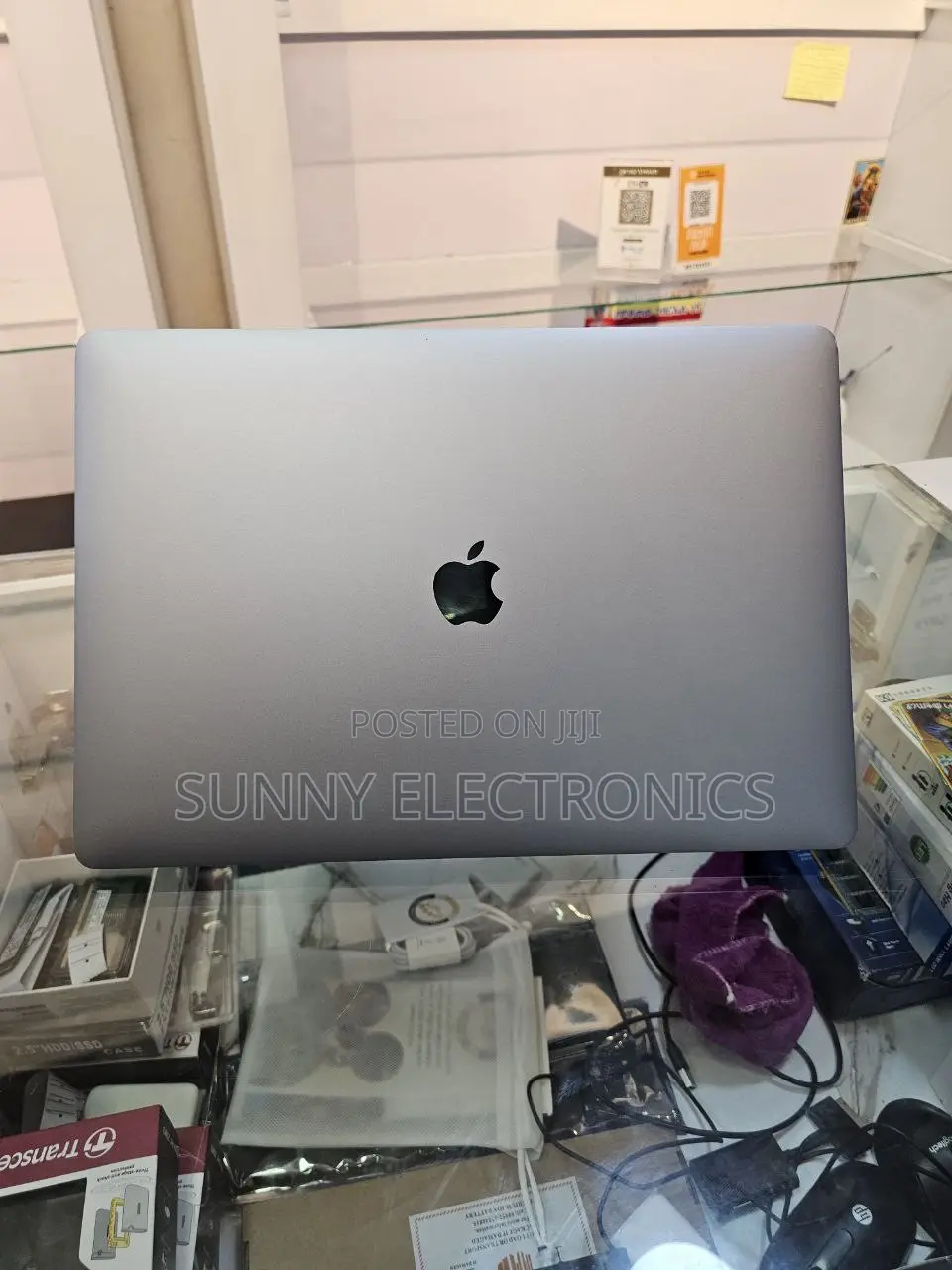 New Laptop Apple MacBook 2017 16GB Intel Core I7 SSD 1T