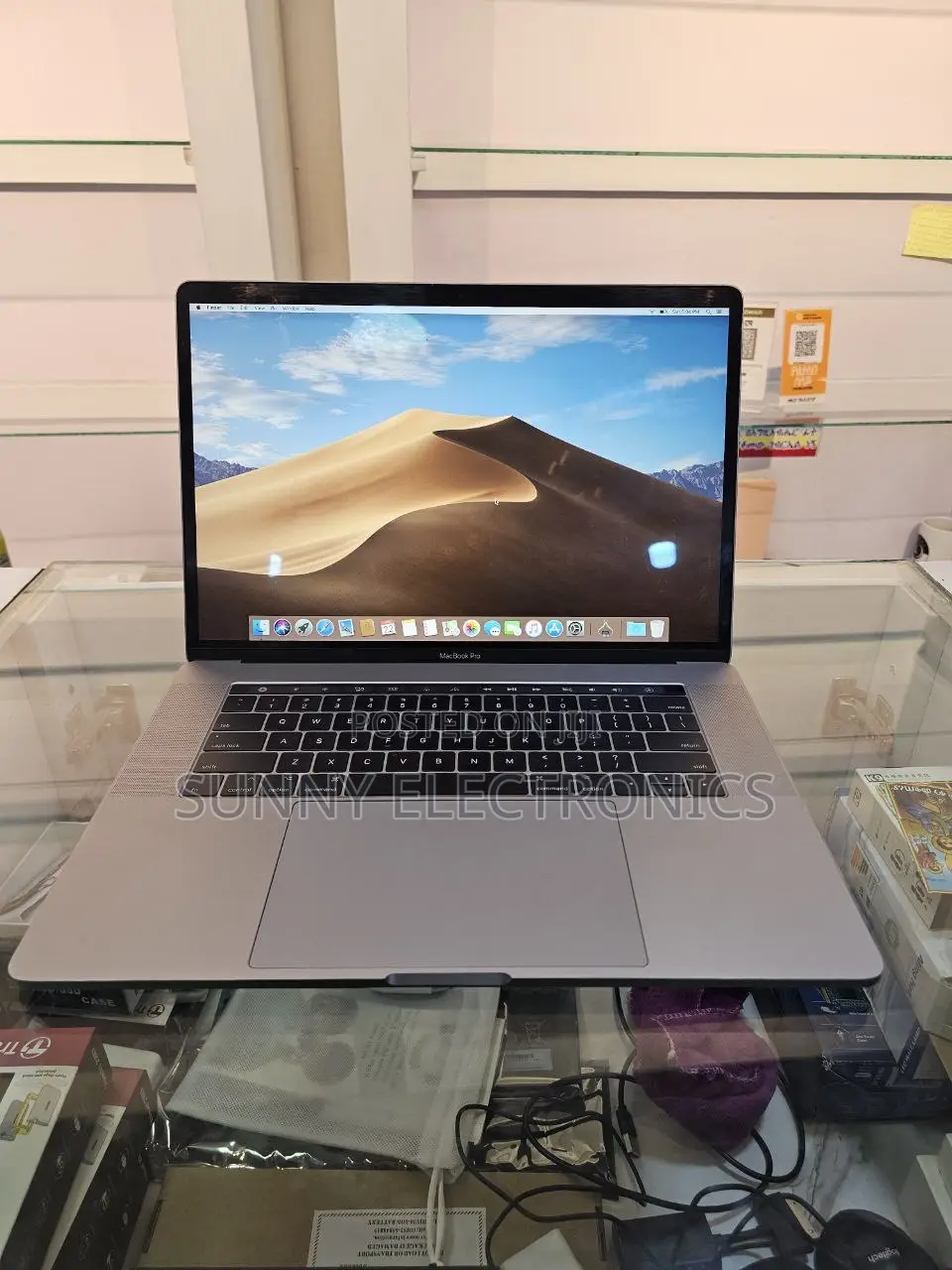 New Laptop Apple MacBook 2017 16GB Intel Core I7 SSD 1T