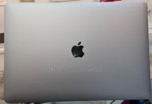 New Laptop Apple MacBook Pro 2017 16GB Intel Core I7 SSD 1T