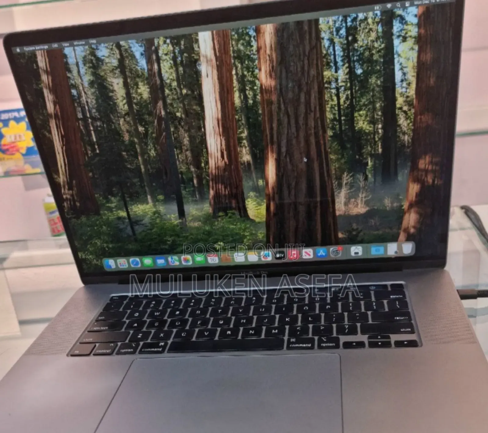 New Laptop Apple MacBook Pro 2019 32GB Intel Core I9 SSD 1T