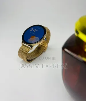 Mini Smart Watch With 3 Straps (Made in Germany)