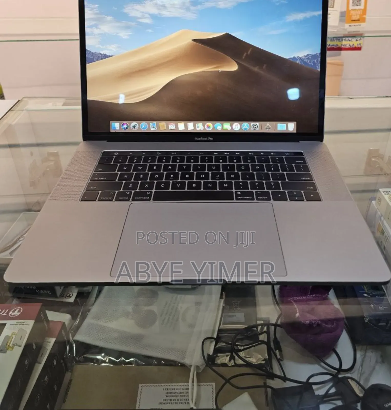 New Laptop Apple MacBook Pro 2017 16GB Intel Core I7 SSD 1T