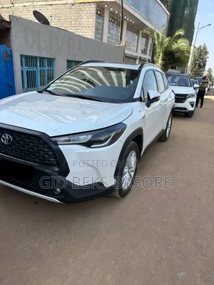 Toyota Corolla Cross 2022 White