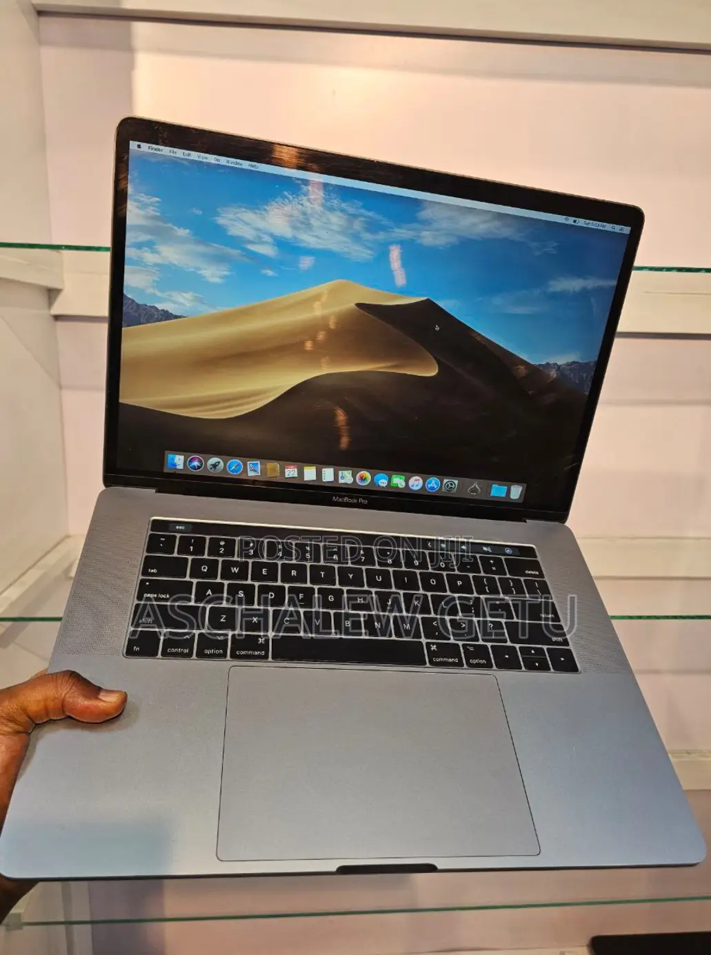 New Laptop Apple MacBook Pro 2017 16GB Intel Core I7 SSD 1T