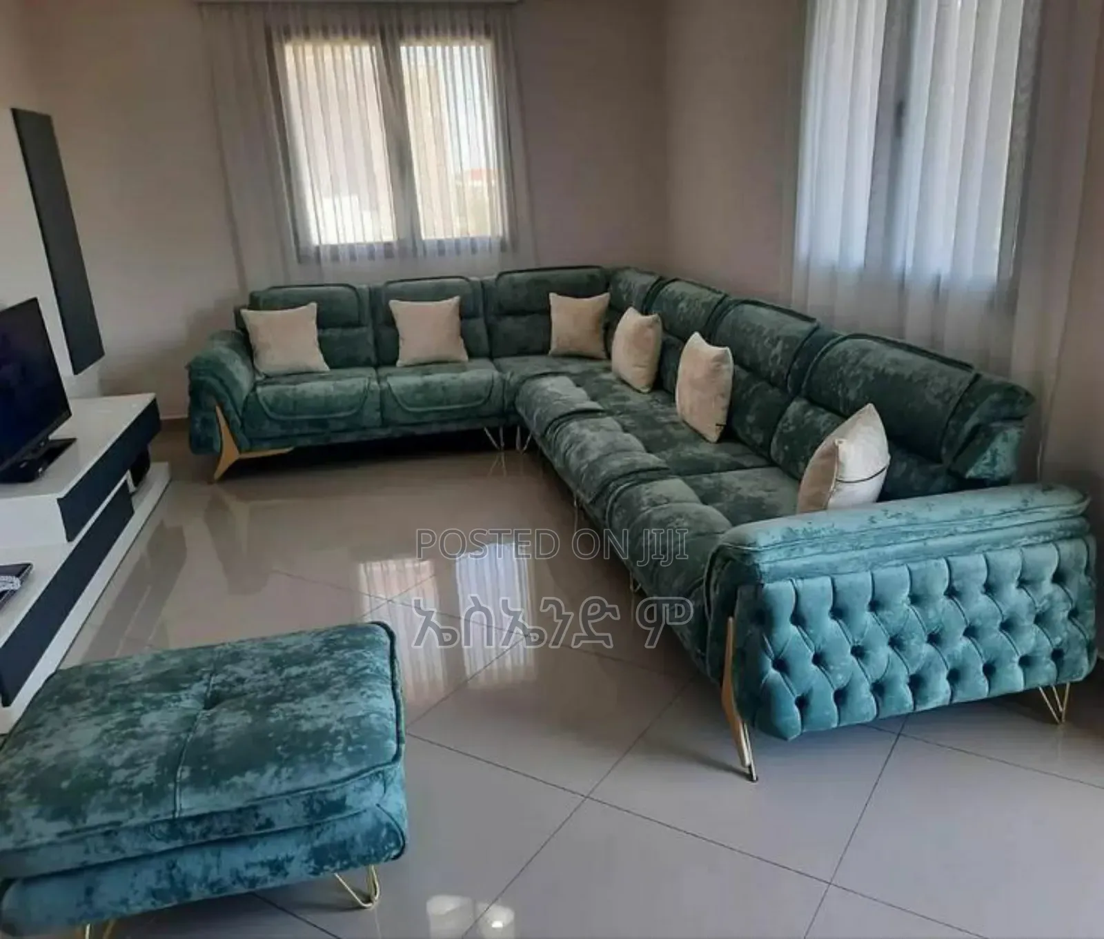 Chesterfild Sofa Design