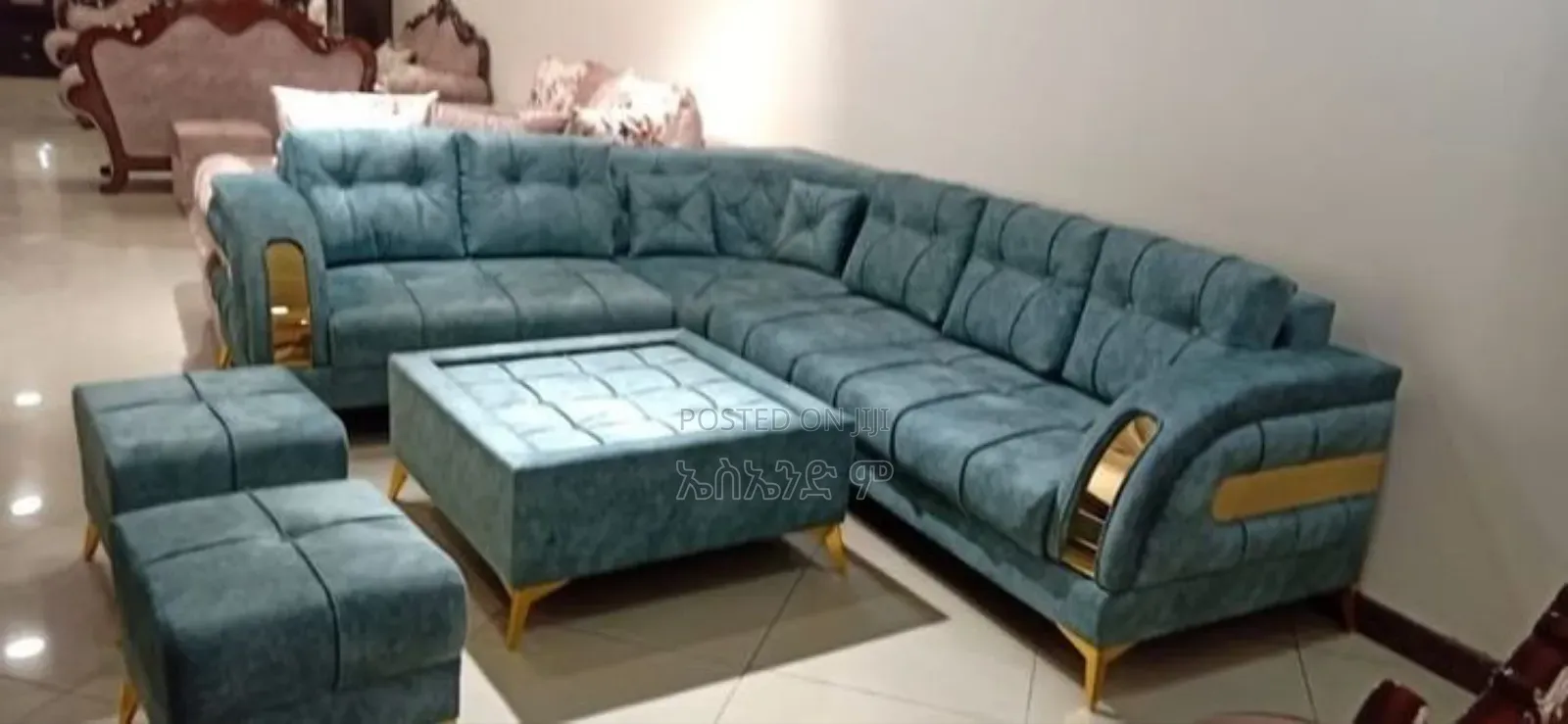Country Sofa With Table Design