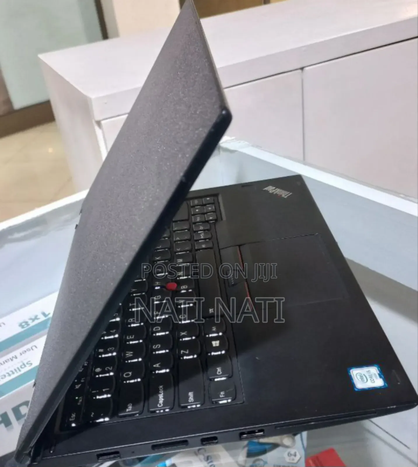 New Laptop Lenovo ThinkPad Yoga 8GB Intel Core I5 SSD 512GB