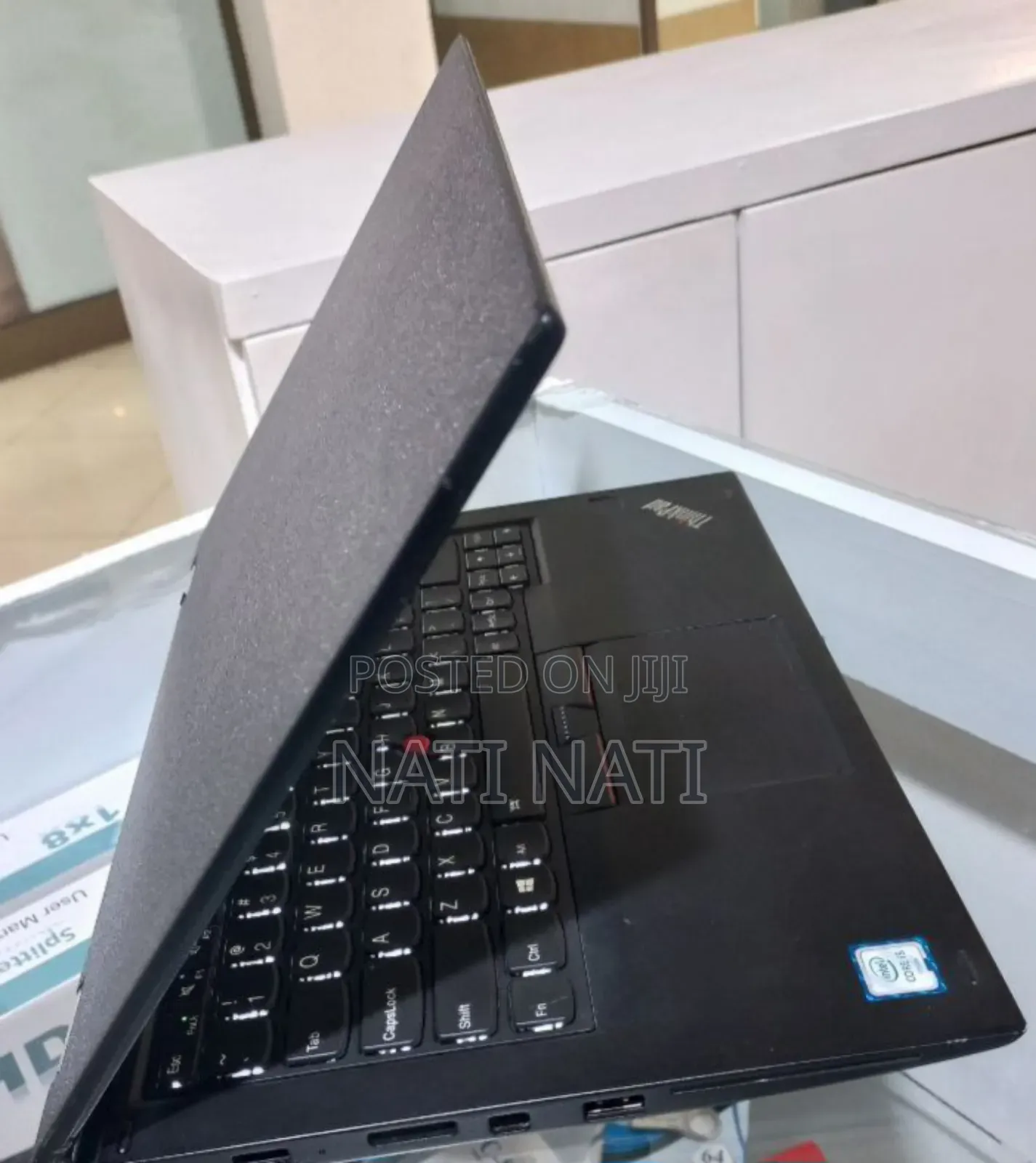 New Laptop Lenovo ThinkPad Yoga 8GB Intel Core I5 SSD 512GB