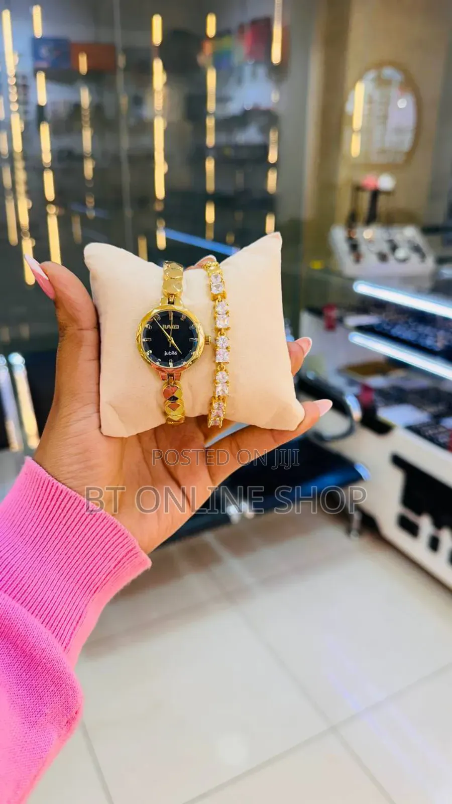 Ladies Watch With Braclet With Box