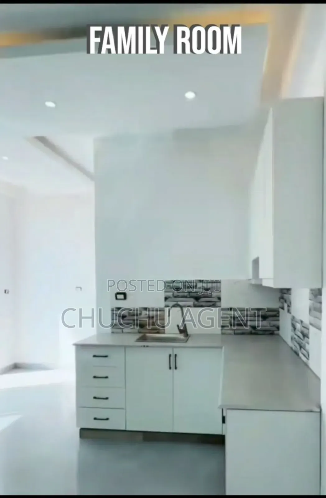 5bdrm House in Bole for sale