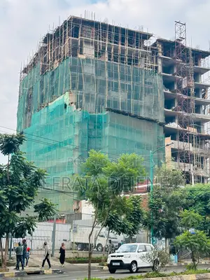 1bdrm Apartment in ቡልጋሪያ Icl, Bole for sale