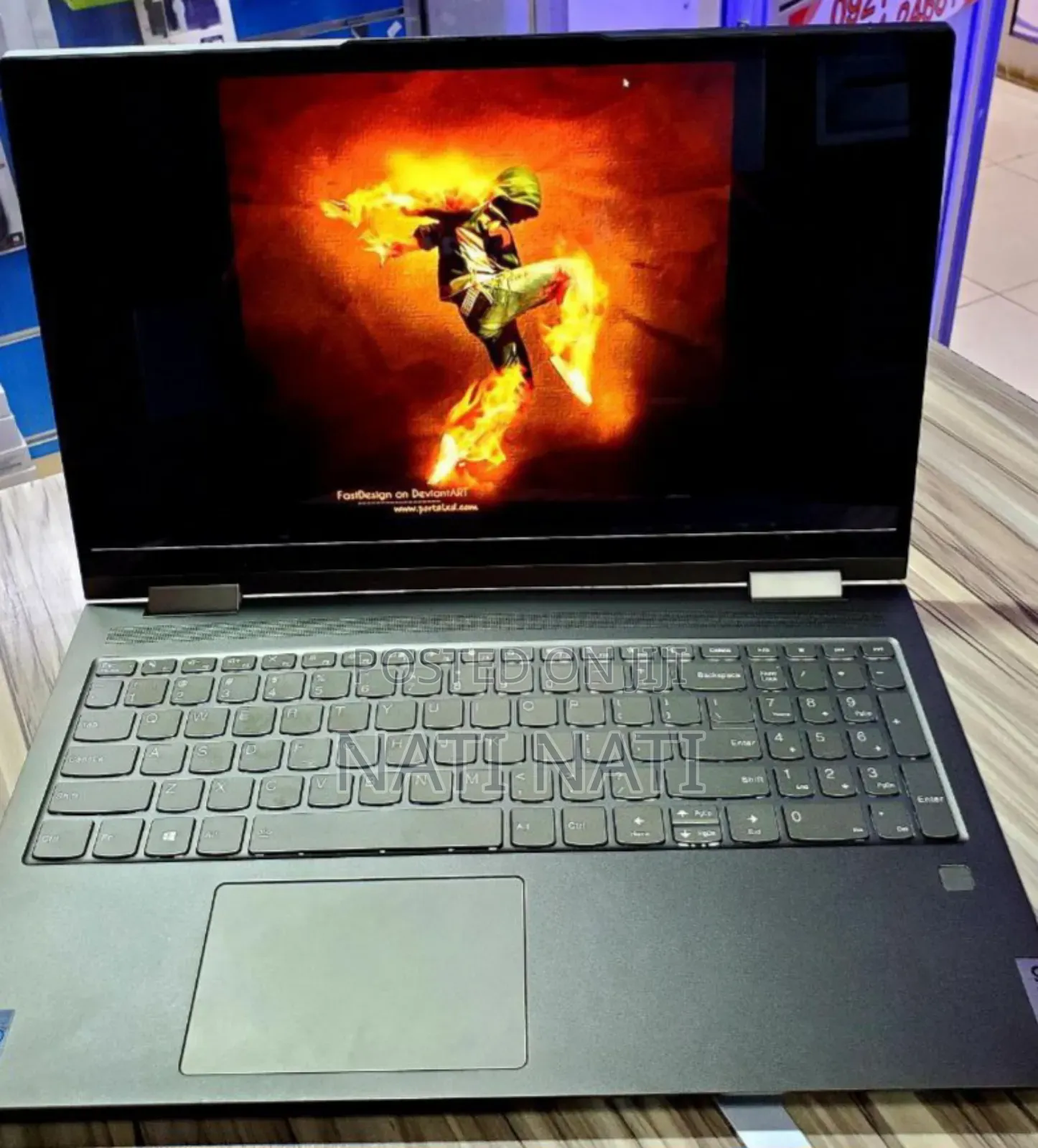 New Laptop Lenovo Yoga 7i 12GB Intel Core I7 SSD 512GB