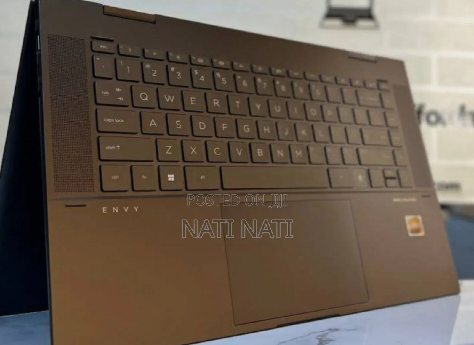 New Laptop HP Envy X360 8GB Intel SSD 512GB