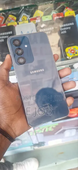 Photo - New Samsung Galaxy A54 256 GB Blue