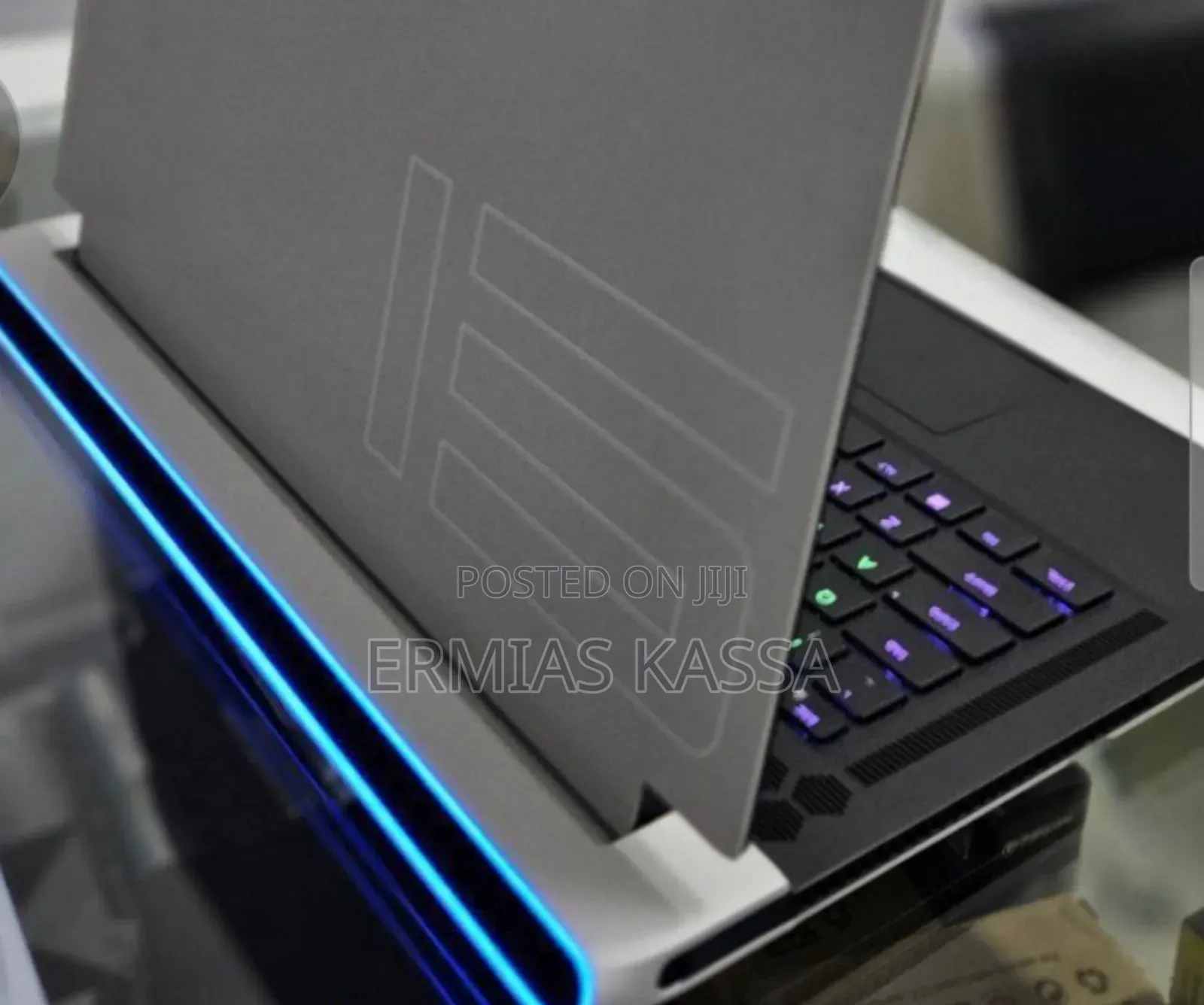 New Laptop Alienware M17x R2 16GB Intel Core I7 SSD 1T