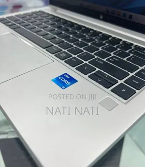 New Laptop HP EliteBook 830 G8 16GB Intel Core I5 SSD 512GB