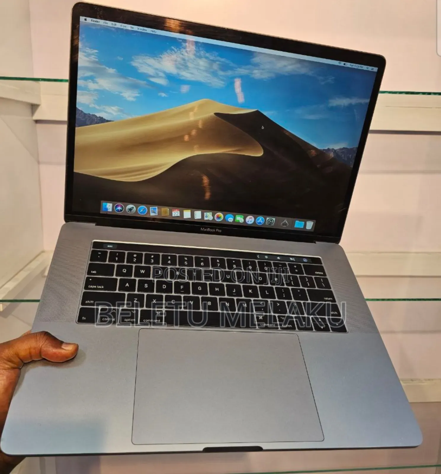 New Laptop Apple MacBook Pro 2017 16GB Intel Core I7 SSD 1T