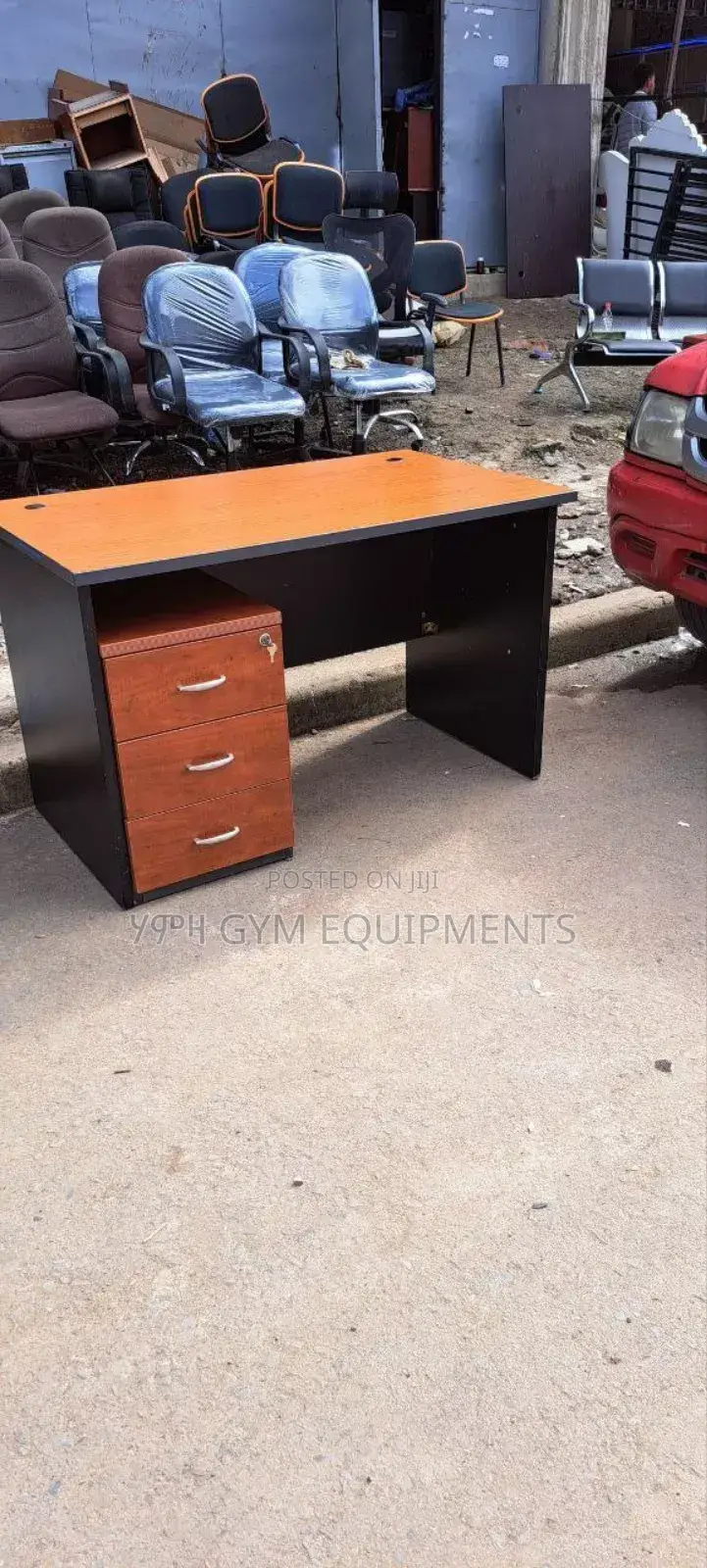 Secretary Table