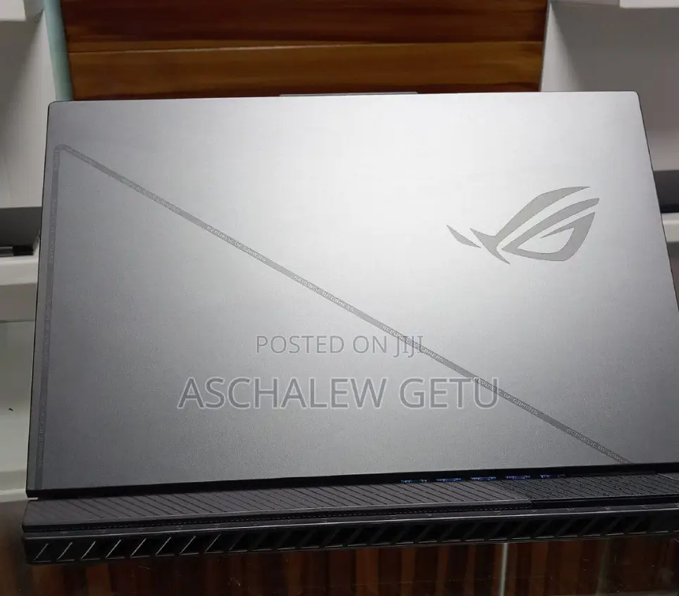 New Laptop Asus ROG Strix G15 16GB Intel Core I7 SSD 1T
