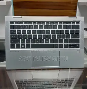 New Laptop HP EliteBook 830 G8 16GB Intel Core I5 SSD 512GB