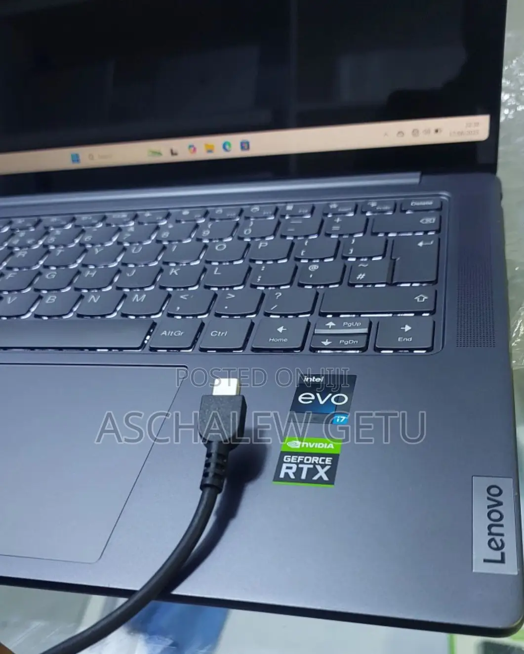 New Laptop Lenovo Yoga 7i 32GB Intel Core I7 SSD 1T