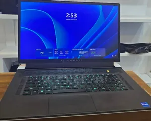 New Laptop Alienware M17x R2 32GB Intel Core I7 SSD 1T