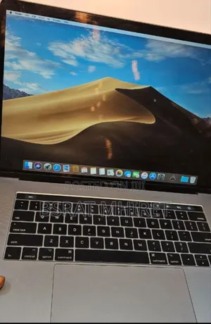 Photo - New Laptop Apple MacBook Pro 2017 16GB Intel Core I5 SSD 1T
