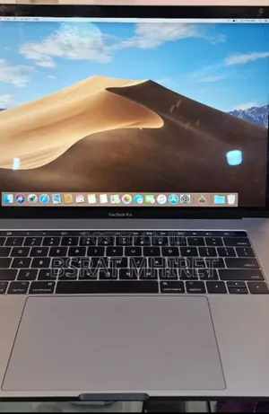 New Laptop Apple MacBook Pro 2017 16GB Intel Core I5 SSD 1T