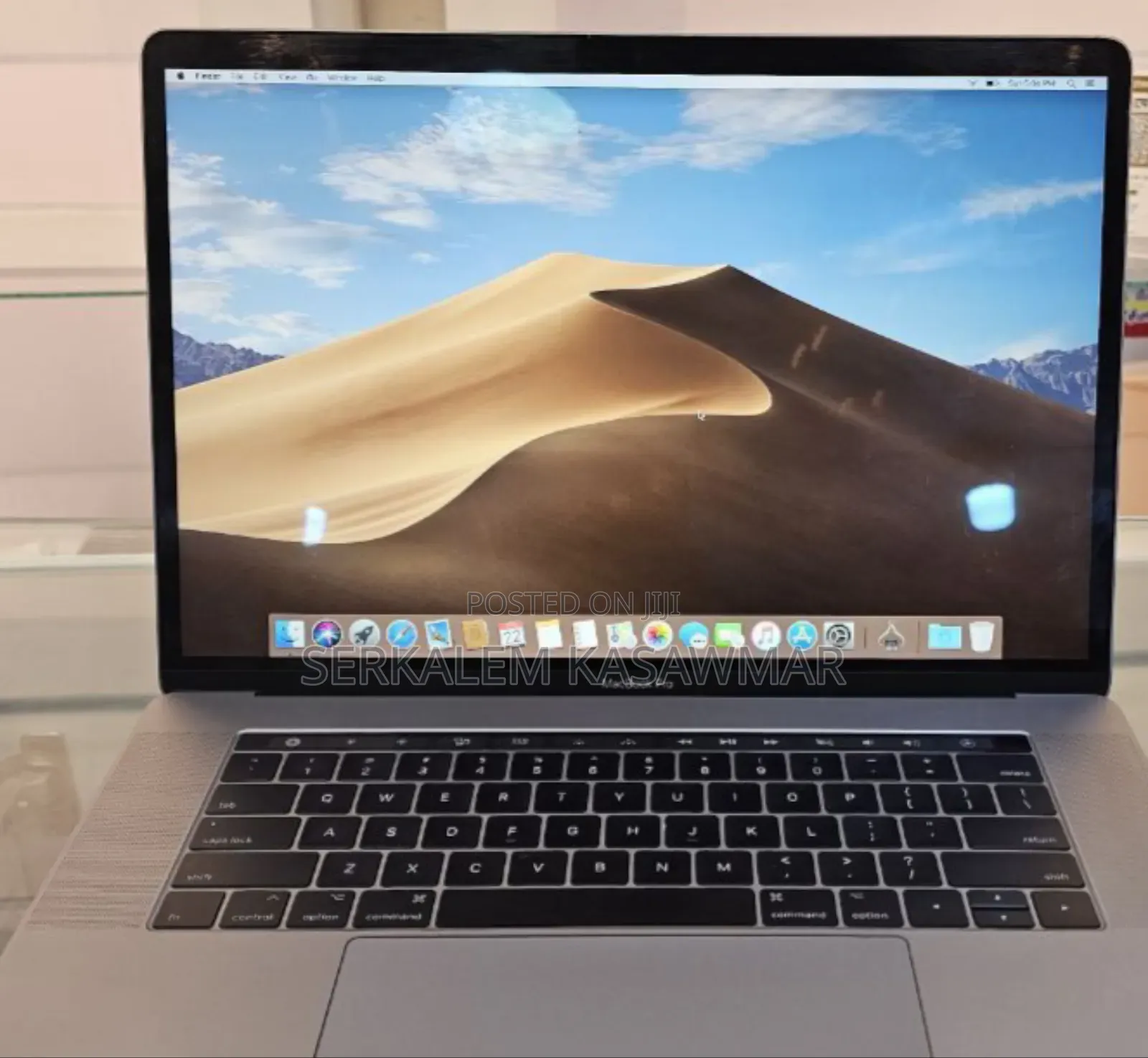 New Laptop Apple MacBook Pro 2017 16GB Intel Core I7 SSD 1T