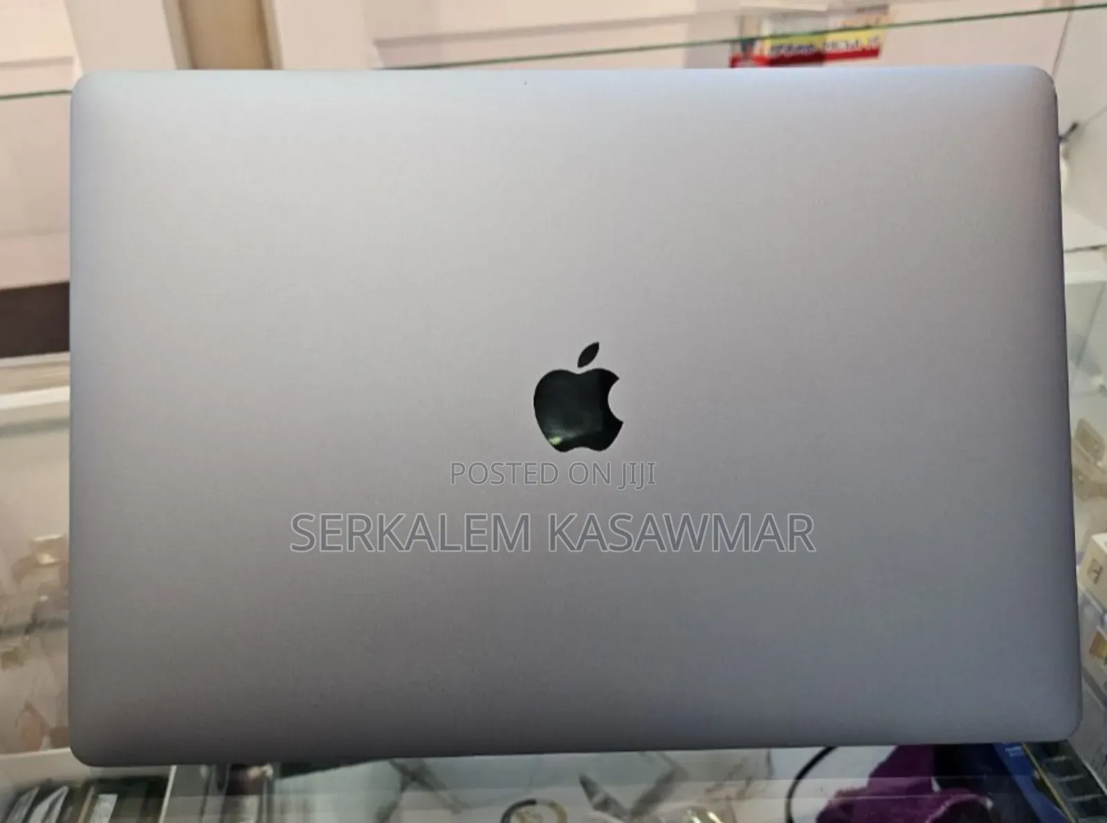 New Laptop Apple MacBook Pro 2017 16GB Intel Core I7 SSD 1T