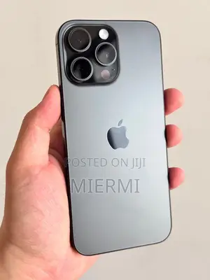 New Apple iPhone 16 Pro Max 256 GB Black