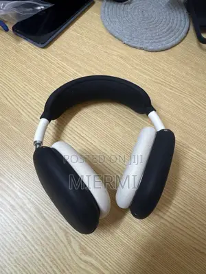 Photo - Original Airpod Max 2 Type C From Usa